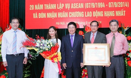 MOFA’s ASEAN Department granted First Class Labor Order - ảnh 1